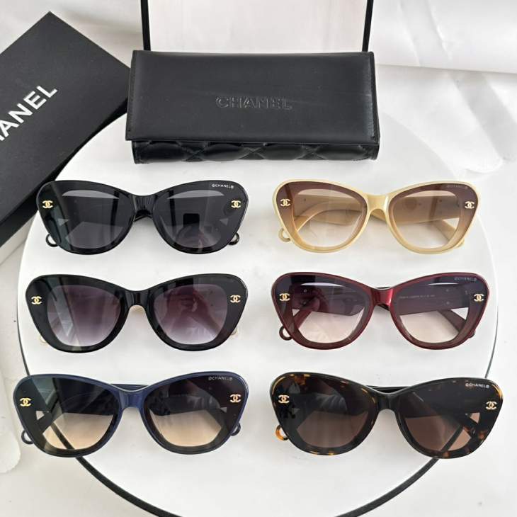 Picture of Chanel Sunglasses _SKUfw76721476fw